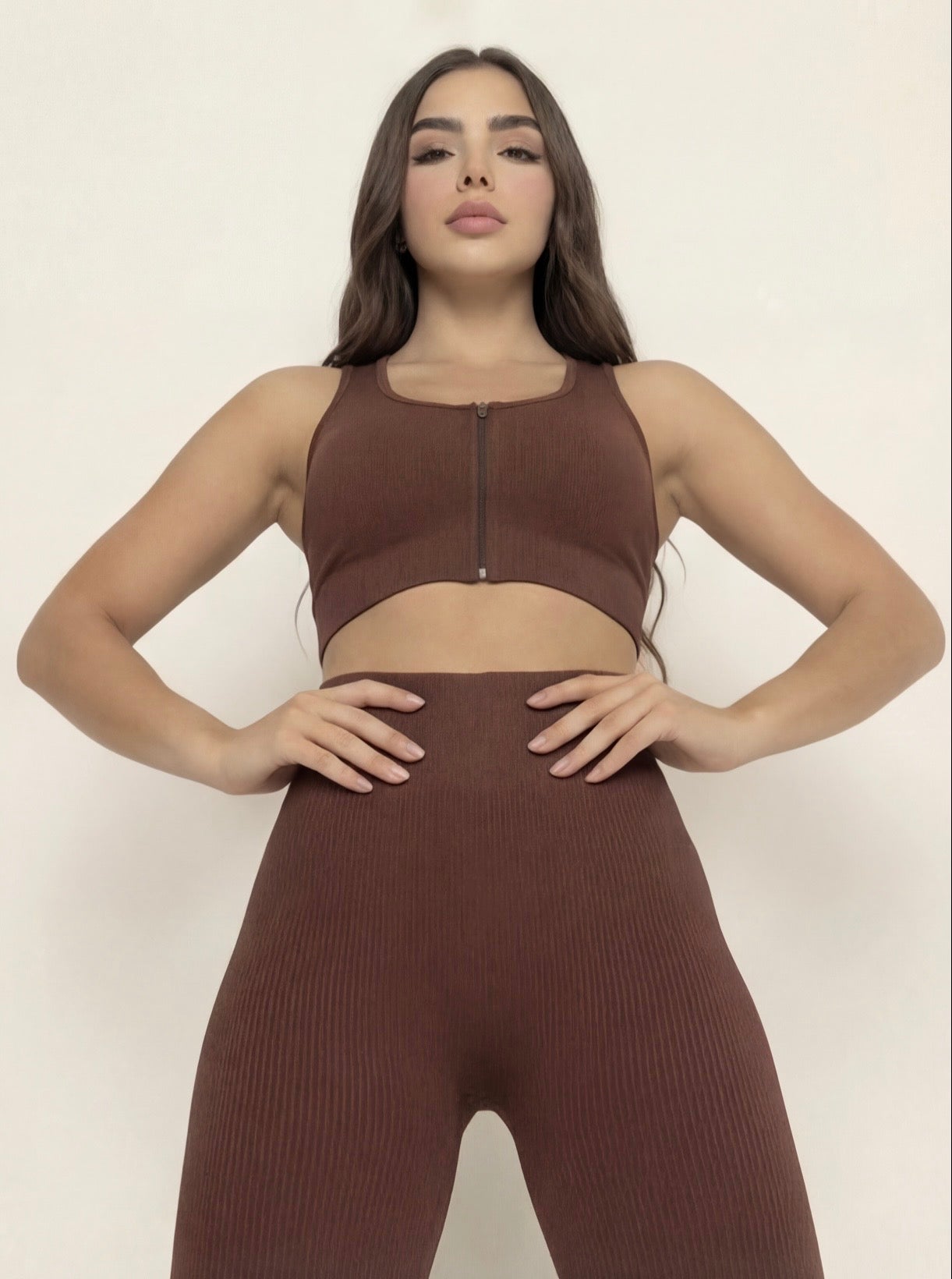 Conjunto Elva Marrón