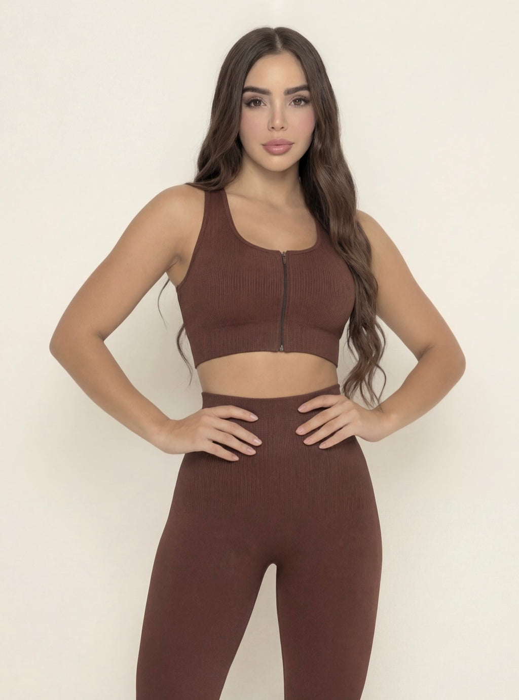 Conjunto Elva Marrón